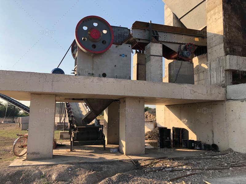 vibrating feeder adn jaw crusher